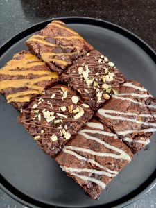 theolon indulgence brownie box (6 pcs)